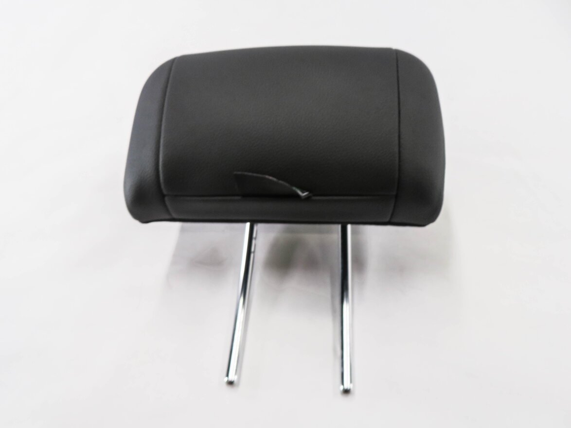 Thumbnail 2: 2019 MERCEDES CLA250 (C117) REAR SEAT - CENTER HEADREST (BLACK ANTHRACITE 151A)
