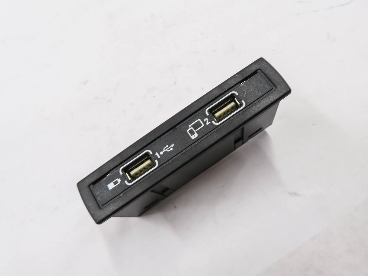 2019 MERCEDES CLA250 (C117) STEREO AUXILIARY AUDIO USB MULTIMEDIA INTERFACE
