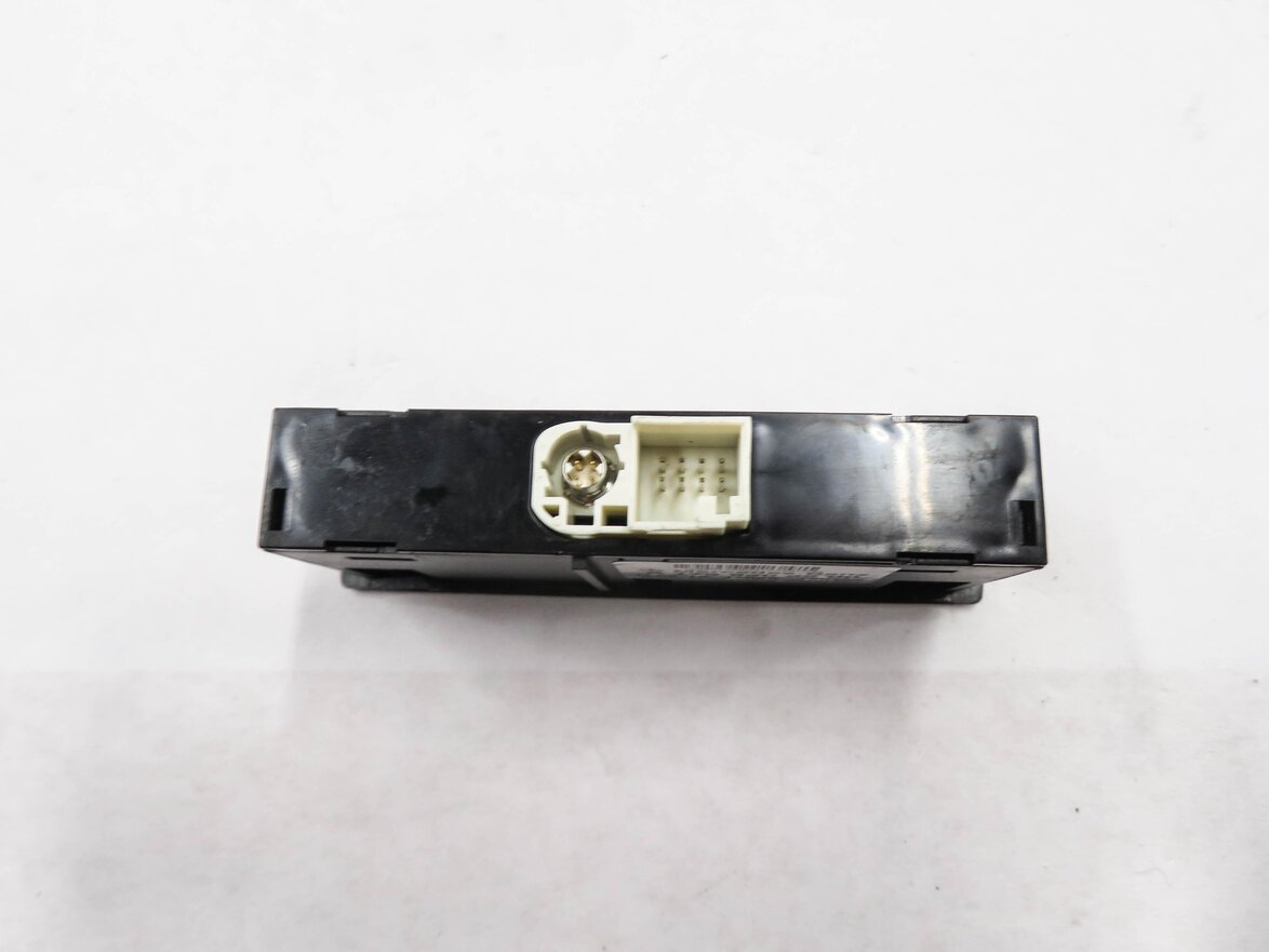Thumbnail 4: 2019 MERCEDES CLA250 (C117) STEREO AUXILIARY AUDIO USB MULTIMEDIA INTERFACE