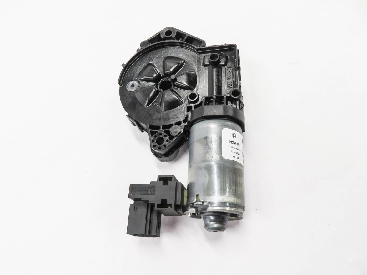 Thumbnail 2: 15-21 MERCEDES C300 CLA250 E400 E450 GLE450 S450 S550 S600 S450 - SUNSHADE MOTOR
