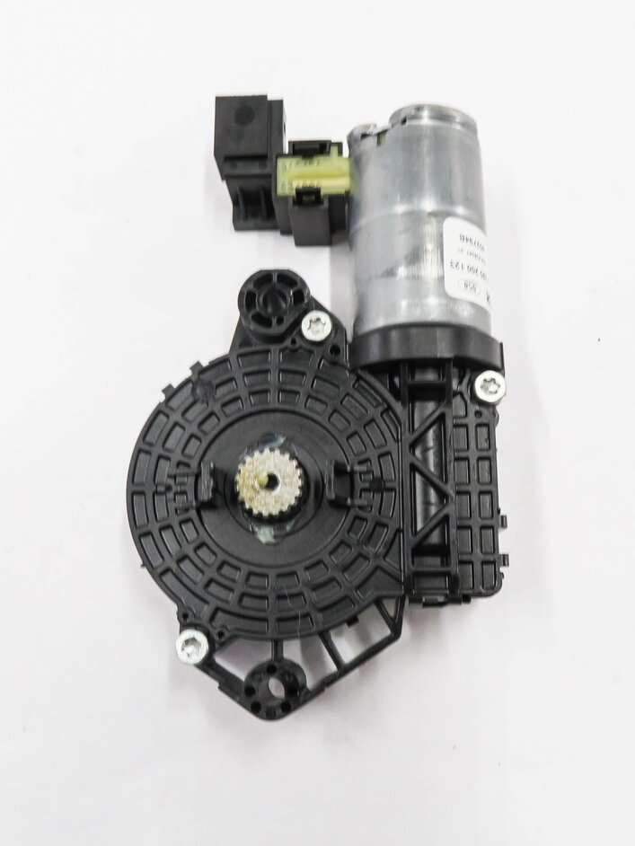 Thumbnail 4: 15-21 MERCEDES C300 CLA250 E400 E450 GLE450 S450 S550 S600 S450 - SUNSHADE MOTOR