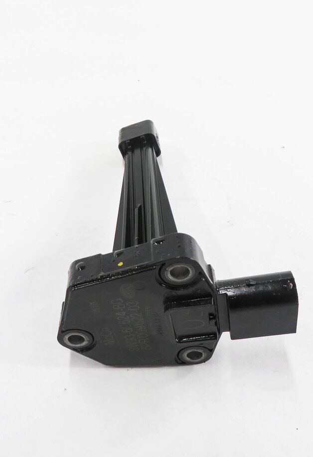 Thumbnail 2: 2011 RANGE ROVER SPORT (L320) 5.0L AJ133 ENGINE MOTOR OIL FLUID PAN LEVEL SENSOR