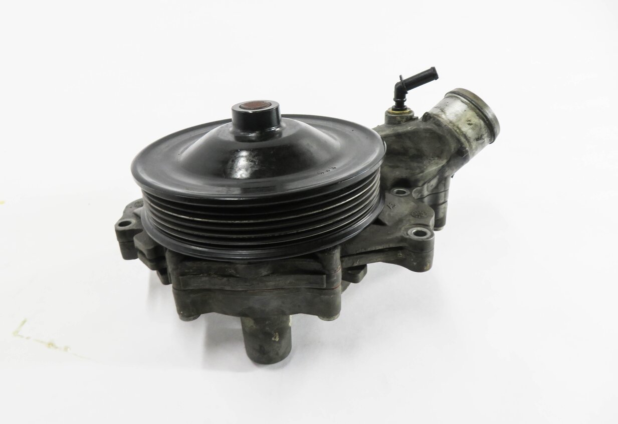 Thumbnail 3: 2010-2017 LR4 - RANGE ROVER SPORT (L320 L322 L494 L404) 3.0L / 5.0L - WATER PUMP