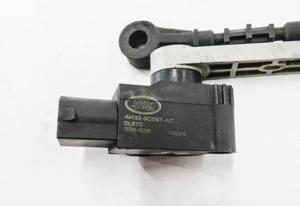 Thumbnail 4: 2011 RANGE ROVER SPORT (L320) DRIVER LEFT SUSPENSION HEIGHT LEVEL SENSOR