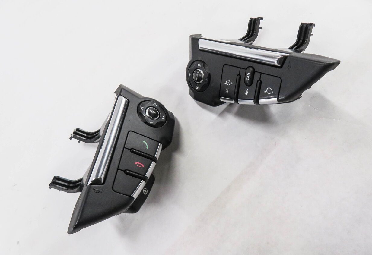 Thumbnail 2: 2011 RANGE ROVER SPORT (L320) STEERING CRUISE CONTROL MEDIA SWITCH SET