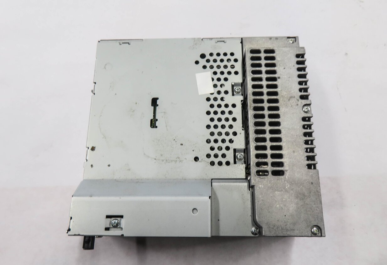 Thumbnail 4: 2010-2011 LR4 / RANGE ROVER SPORT (L320) AM/FM STEREO GPS NAVIGATION CD RECEIVER