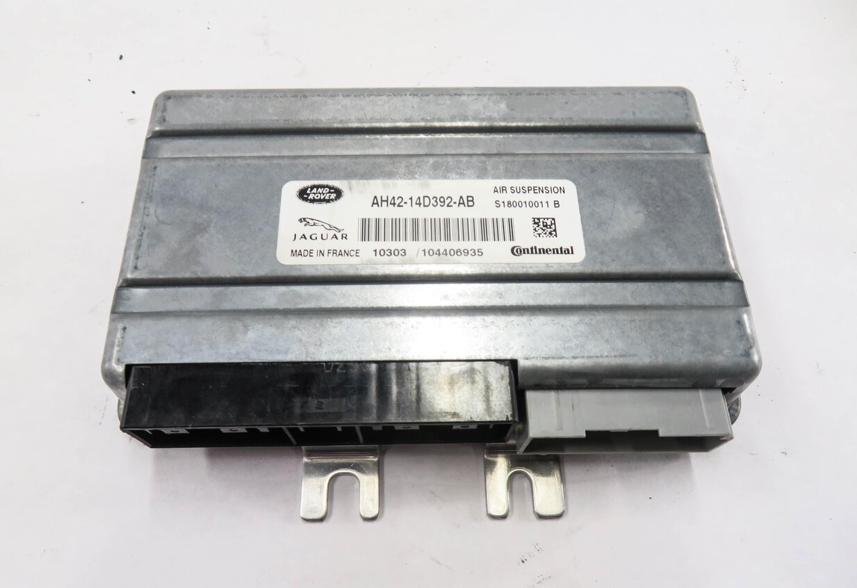 Thumbnail 2: 2011 RANGE ROVER SPORT (L320) AIR SUSPENSION CONTROL MODULE (HITACHI)