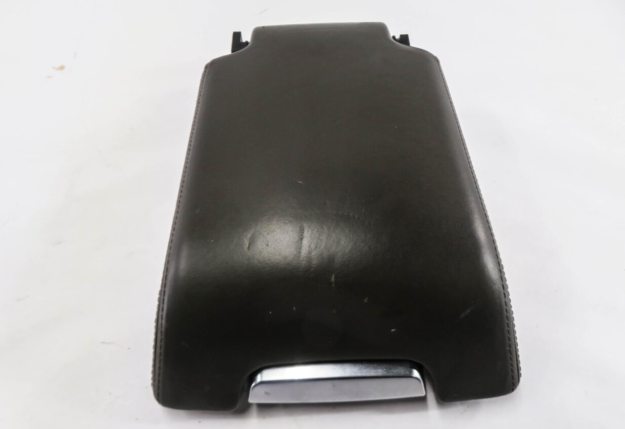 Thumbnail 2: 2010-2013 RANGE ROVER SPORT (L320) FRONT CENTER CONSOLE ARMREST LID (BLACK)
