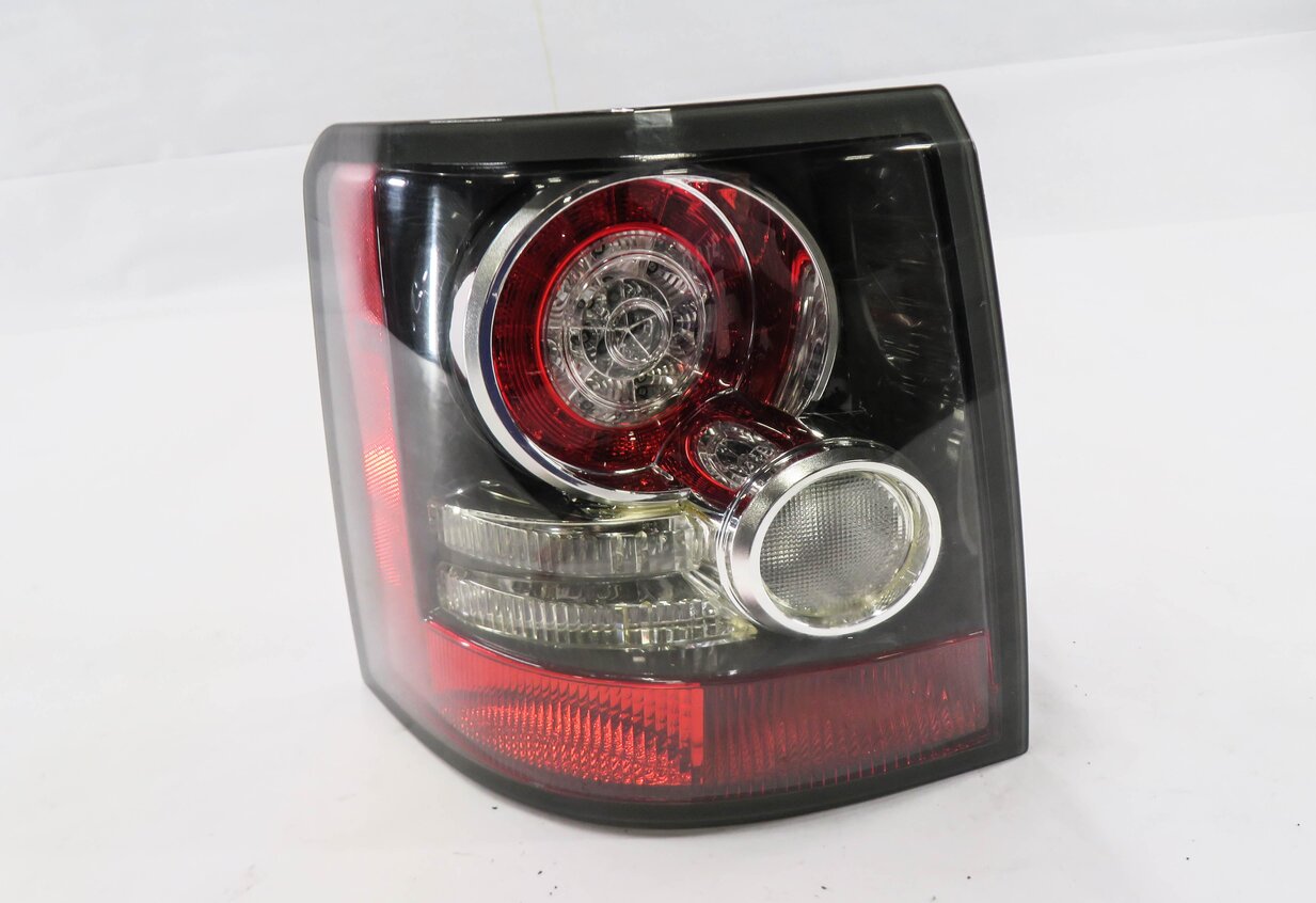 Thumbnail 3: 2010-2011 RANGE ROVER SPORT (L320) LEFT DRIVER TAILLIGHT BRAKE LIGHT LAMP