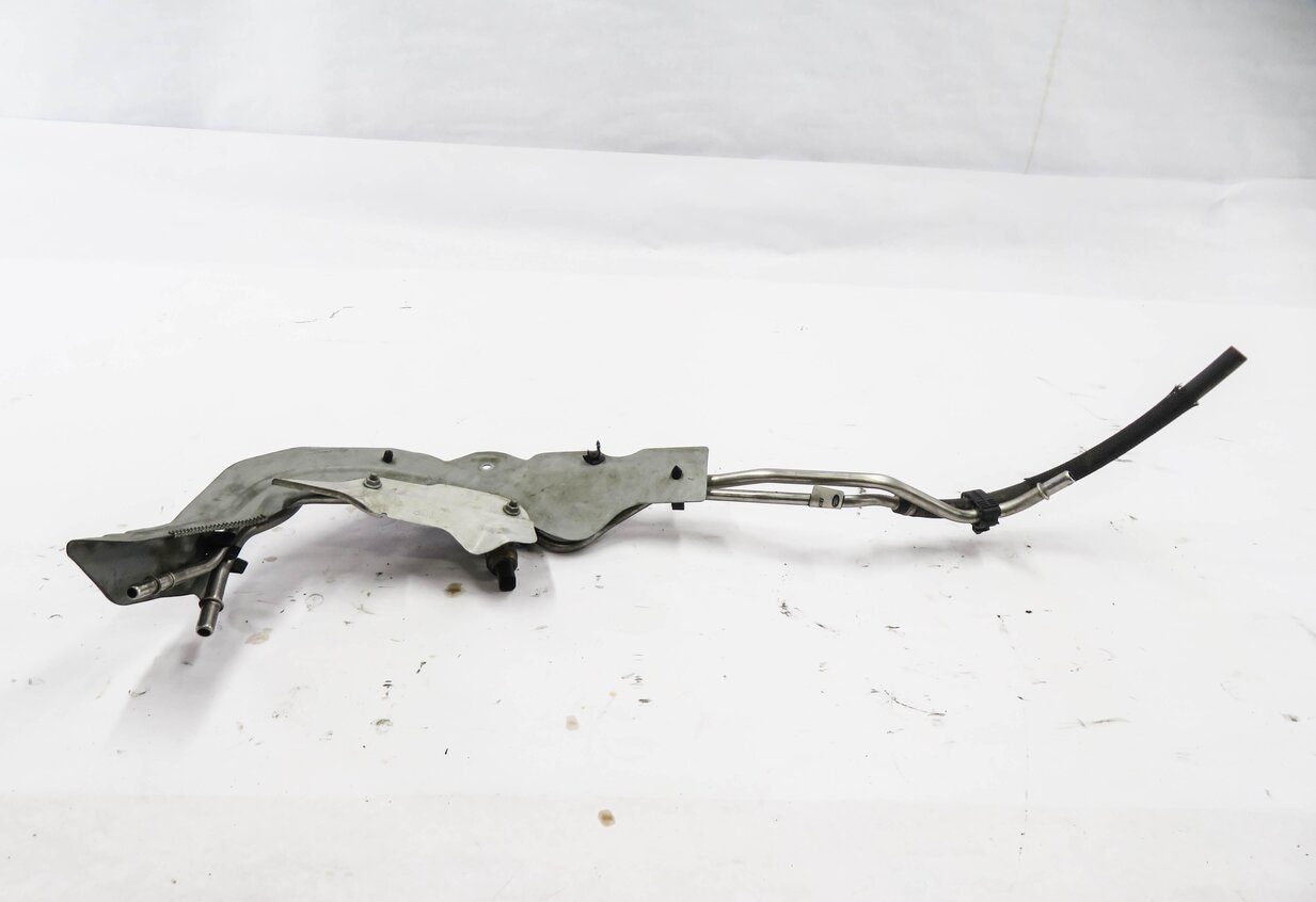 Thumbnail 3: 2011 RANGE ROVER SPORT (L320) 5.0L AJ133 V8 ENGINE FUEL FEED VAPOR LINE PIPE