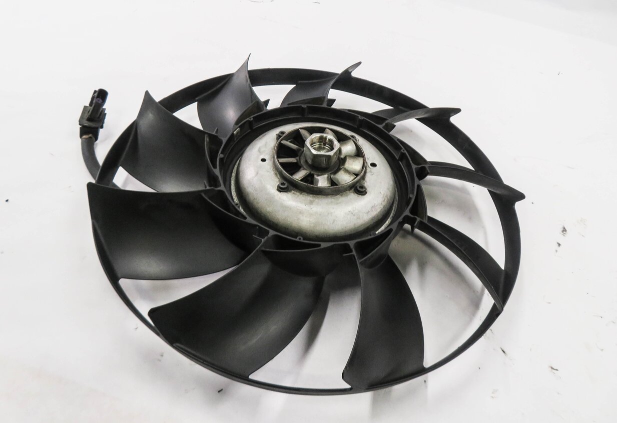 2010-2013 LR4 - RANGE ROVER SPORT (L320) 5.0L NON SC COOLING FAN BLADE w/ CLUTCH