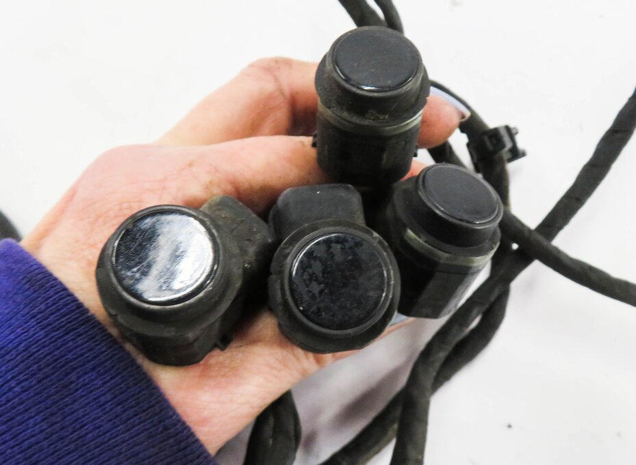 Thumbnail 5: 2013 AUDI S4 (B8 8K) REAR PDC PARK DISTANCE SENSOR SET w/ HARNESS (BLACK)