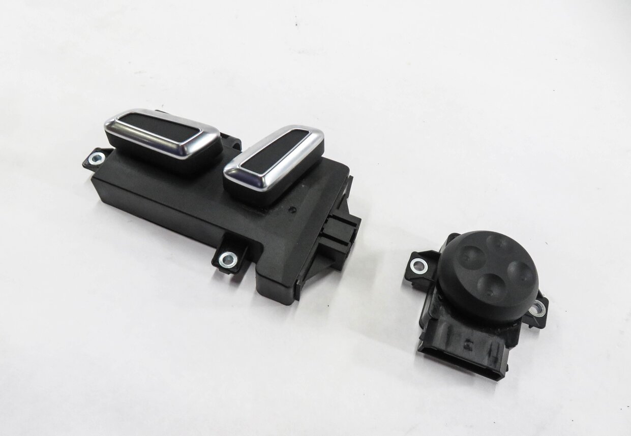 2013 AUDI S4 (B8 8K) LEFT FRONT DRIVER SEAT ADJUSTMENT SWITCH