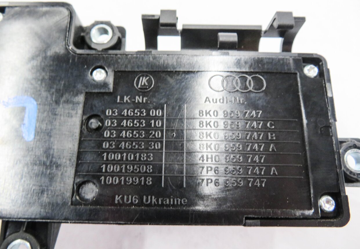 Thumbnail 5: 2013 AUDI S4 (B8 8K) LEFT FRONT DRIVER SEAT ADJUSTMENT SWITCH