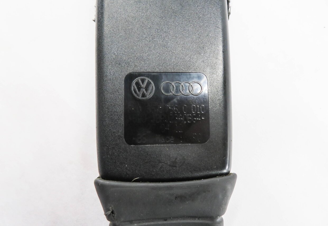 Thumbnail 4: 2009-2017 AUDI A4 A5 S4 S5 RS5 (B8 8K 8T) RIGHT FRONT SEATBELT BUCKLE RECEIVER