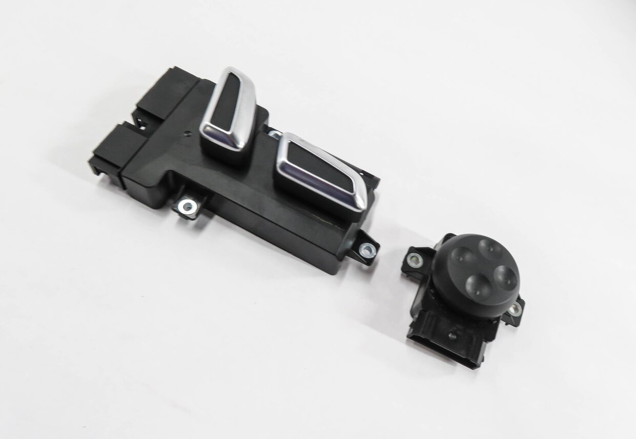 2013 AUDI S4 (B8 8K) RIGHT FRONT PASSENGER SEAT ADJUSTMENT SWITCH