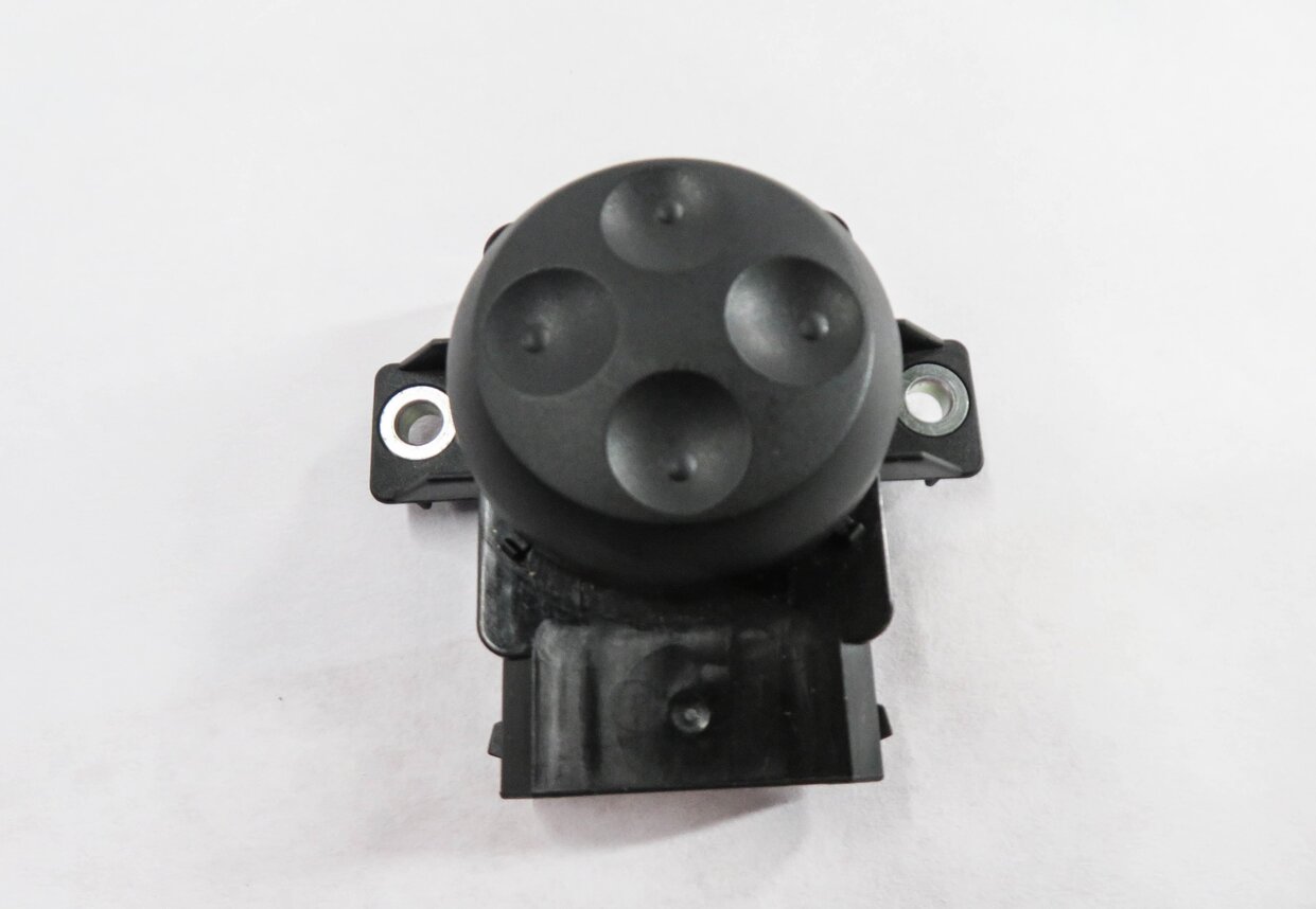 Thumbnail 6: 2013 AUDI S4 (B8 8K) RIGHT FRONT PASSENGER SEAT ADJUSTMENT SWITCH