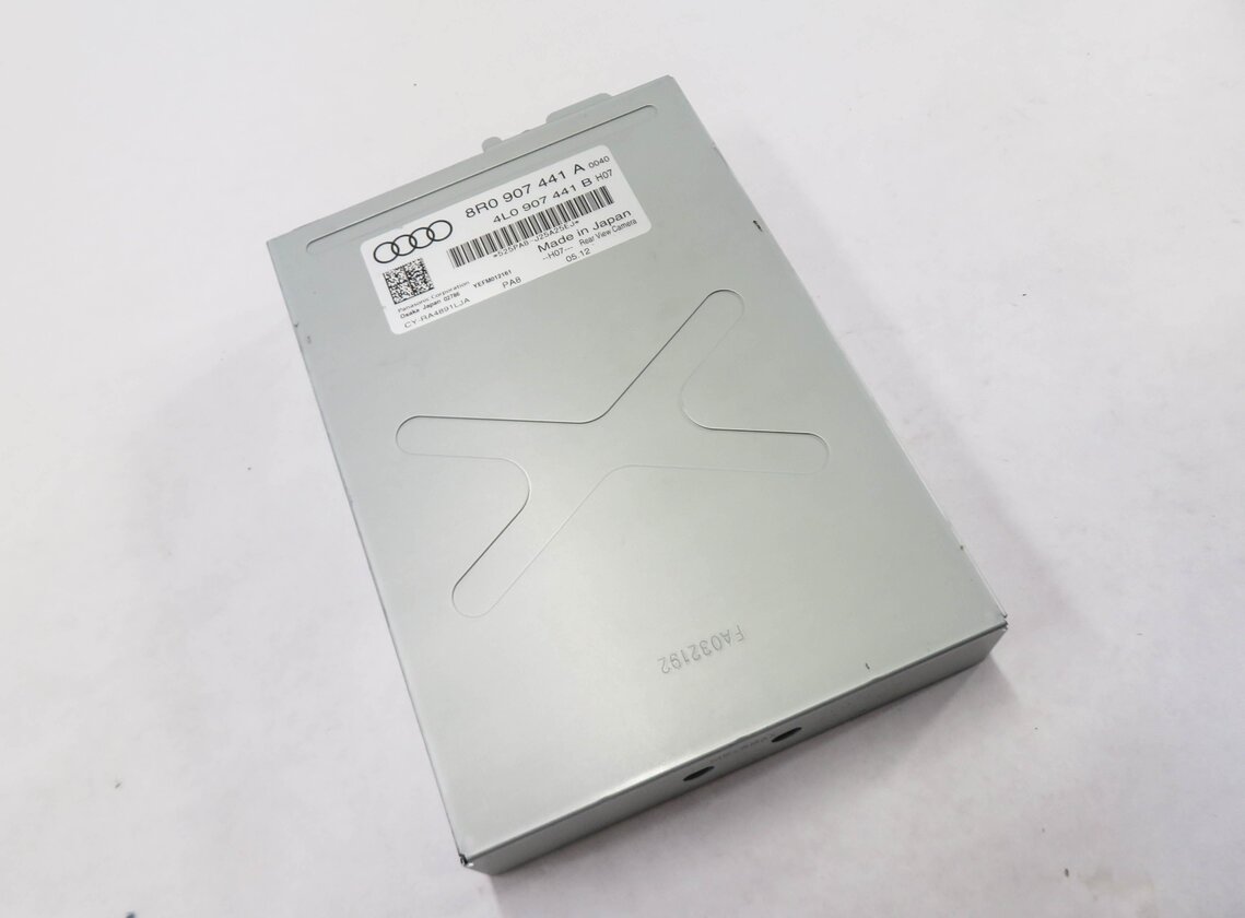 2009-2017 AUDI Q5 (B8 8R) REARVIEW BACKUP REVERSE CAMERA CONTROL MODULE COMPUTER