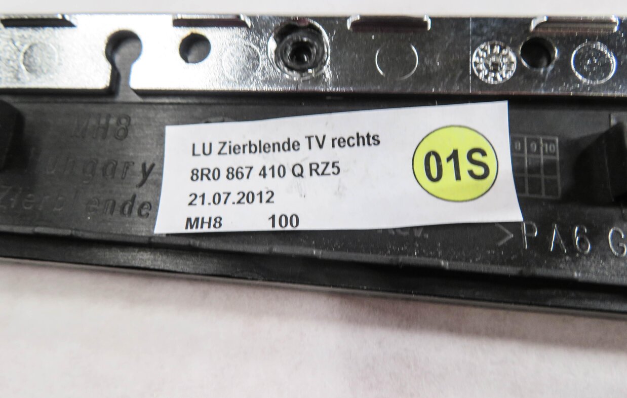 Thumbnail 9: 2013 AUDI Q5 (B8 8R) DASH DOOR CONSOLE WOOD GRAIN TRIM PANEL SET