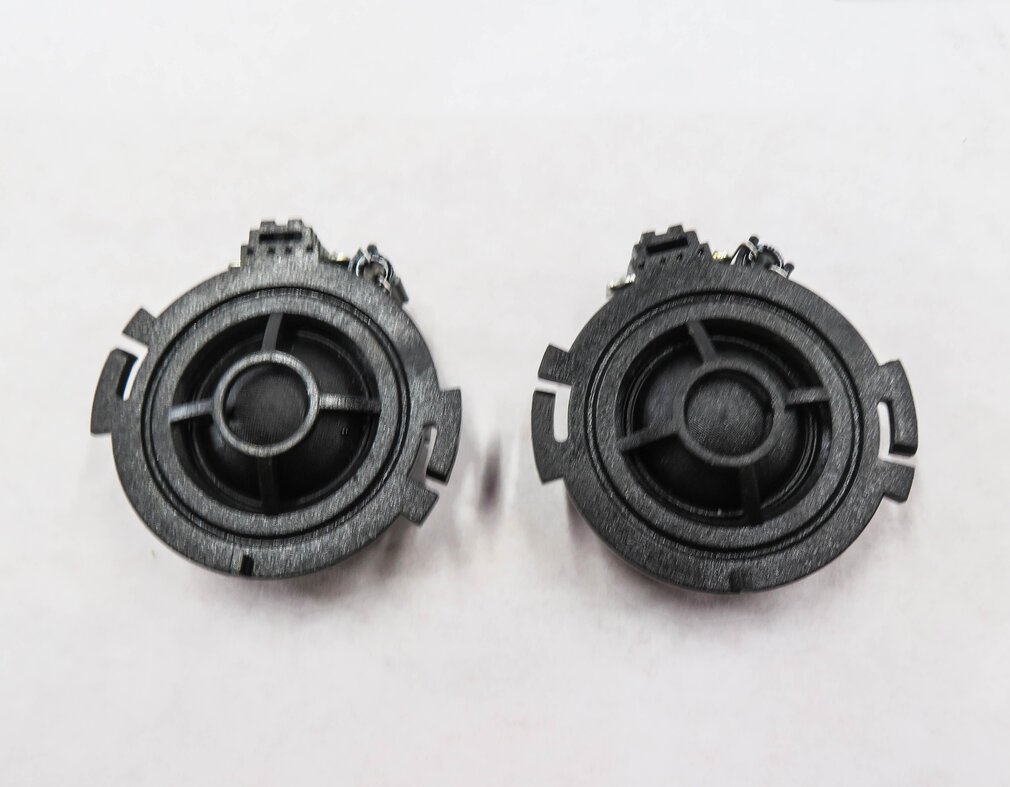 Thumbnail 5: 2013 AUDI Q5 (B8 8R) STEREO BANG & OLUSEN SUB SUBWOOFER TWEETER SPEAKER SET