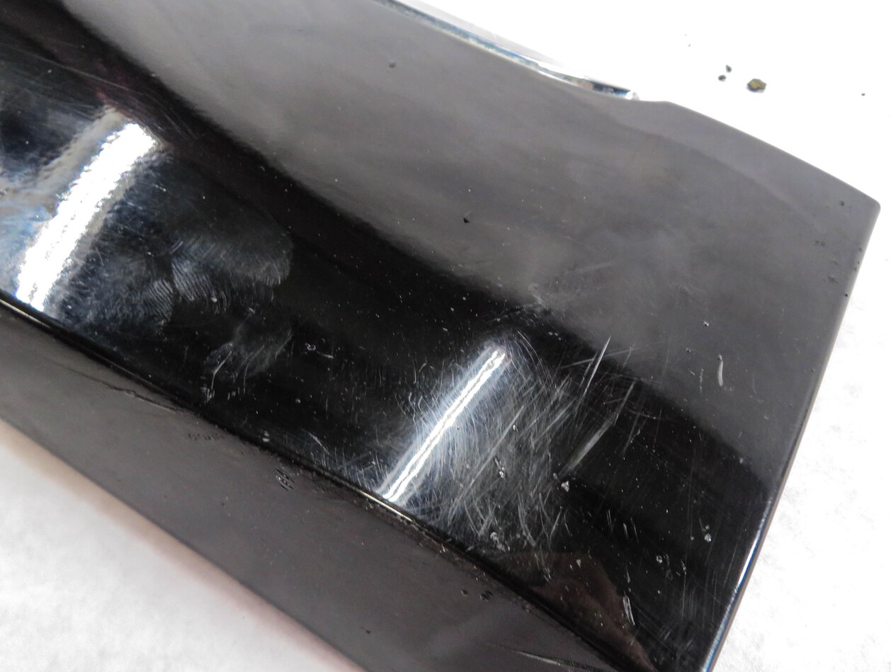 Thumbnail 6: 2013 AUDI Q5 (B8 8R) LEFT REAR DOOR LOWER MOULDING TRIM (BRILLANT BLACK)