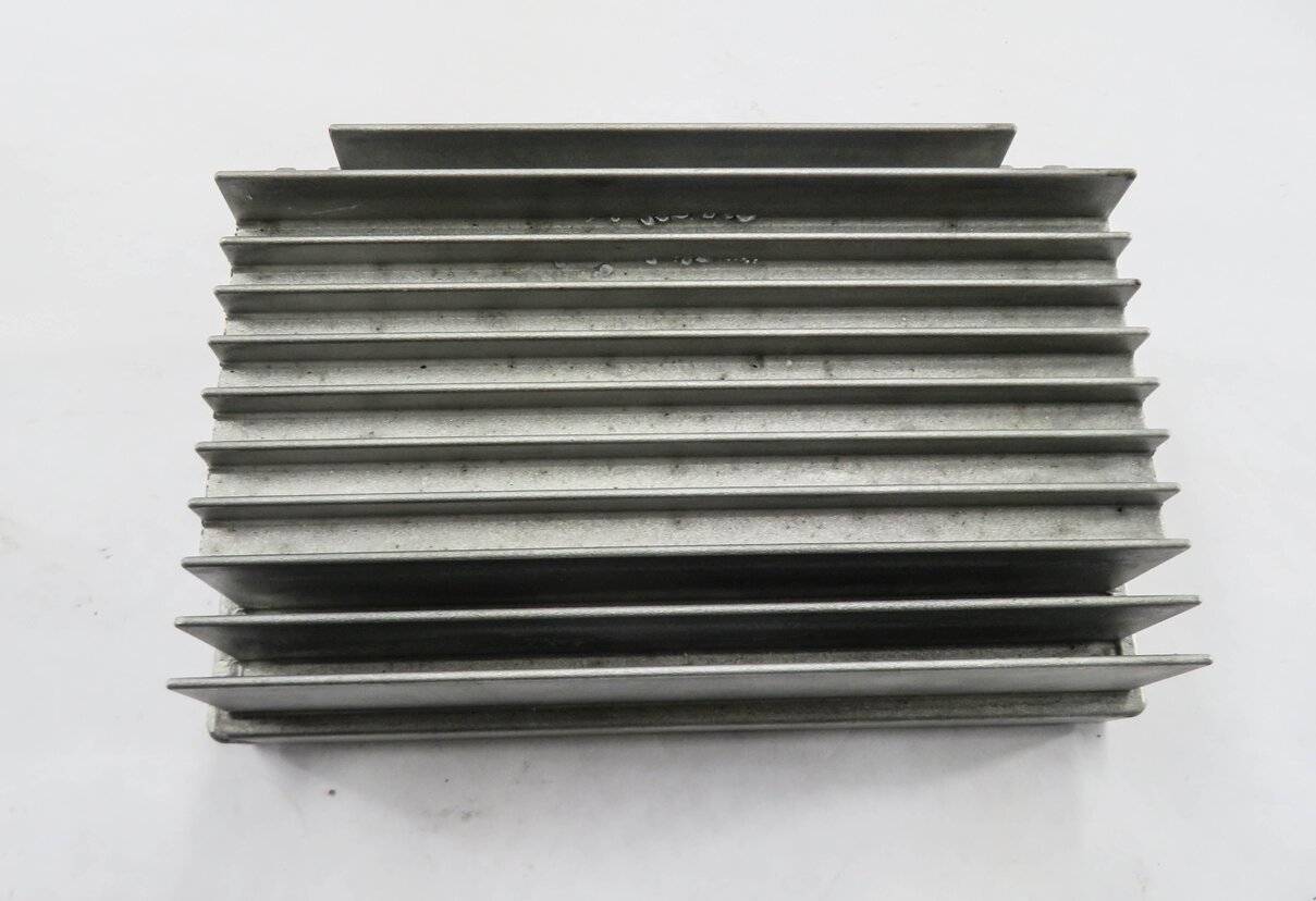 Thumbnail 2: 2011-2013 BMW X5 X5M (E70 E71) RADIO STEREO MEDIA AUDIO AMP AMPLIFIER (LEAR)