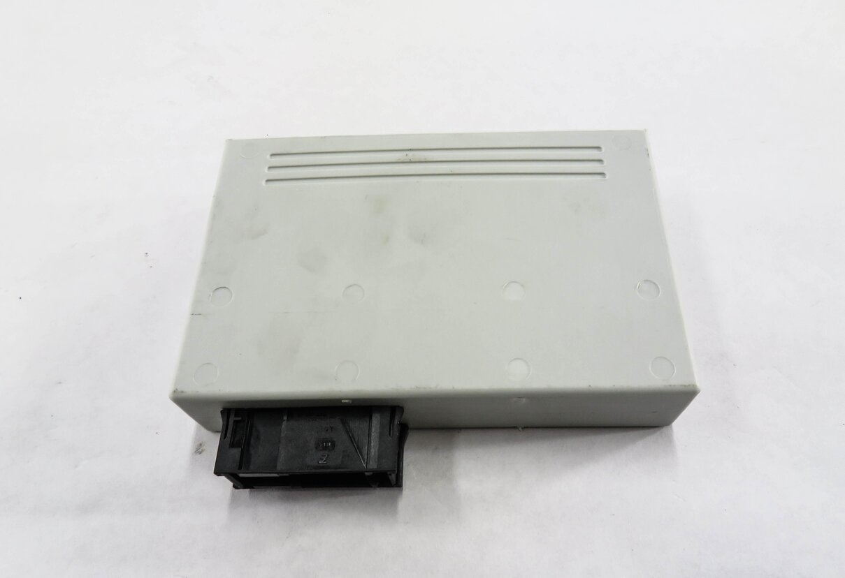 2007-2014 BMW 528i 535i 550i X5 X5M X6M (E60 E70 E71) KEYLESS PASSIVE GO MODULE