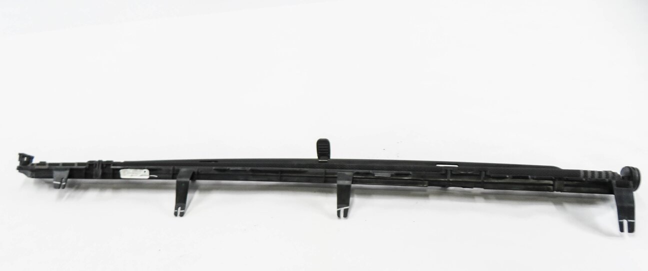 Thumbnail 2: 07-13 BMW X5 (E70) LEFT REAR DOOR RETRACTABLE WINDOW UV SUN SCREEN SHADE (BLACK)