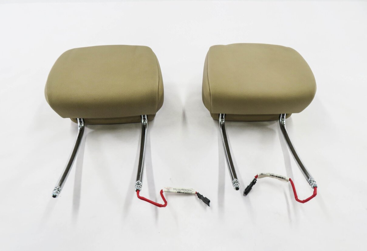 2012 BMW X5 (E70) DRIVER / PASSENGER FRONT ACTIVE HEADREST SET (NEVADA BEIGE)