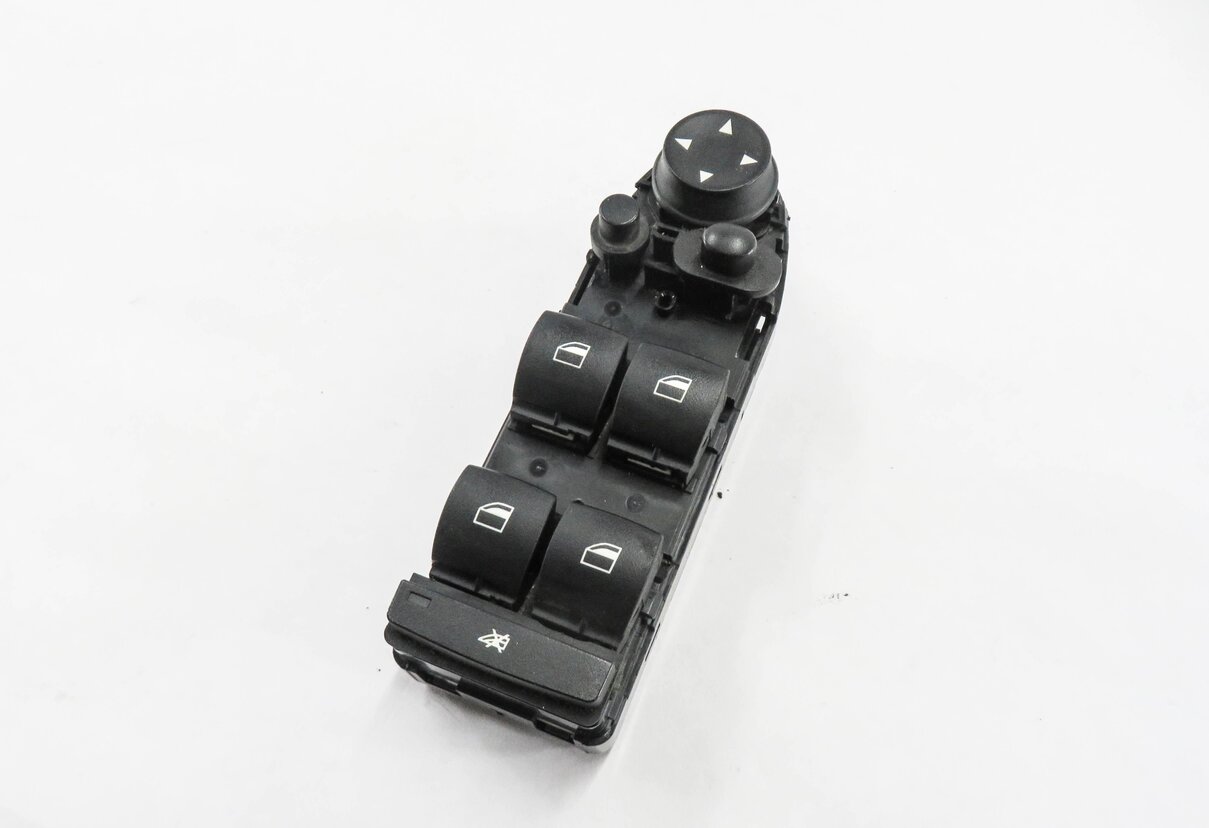 2007-2014 BMW X5 X5M X6 X6M (E70 / E71) LEFT DRIVER DOOR WINDOW SWITCH (P-FOLD)