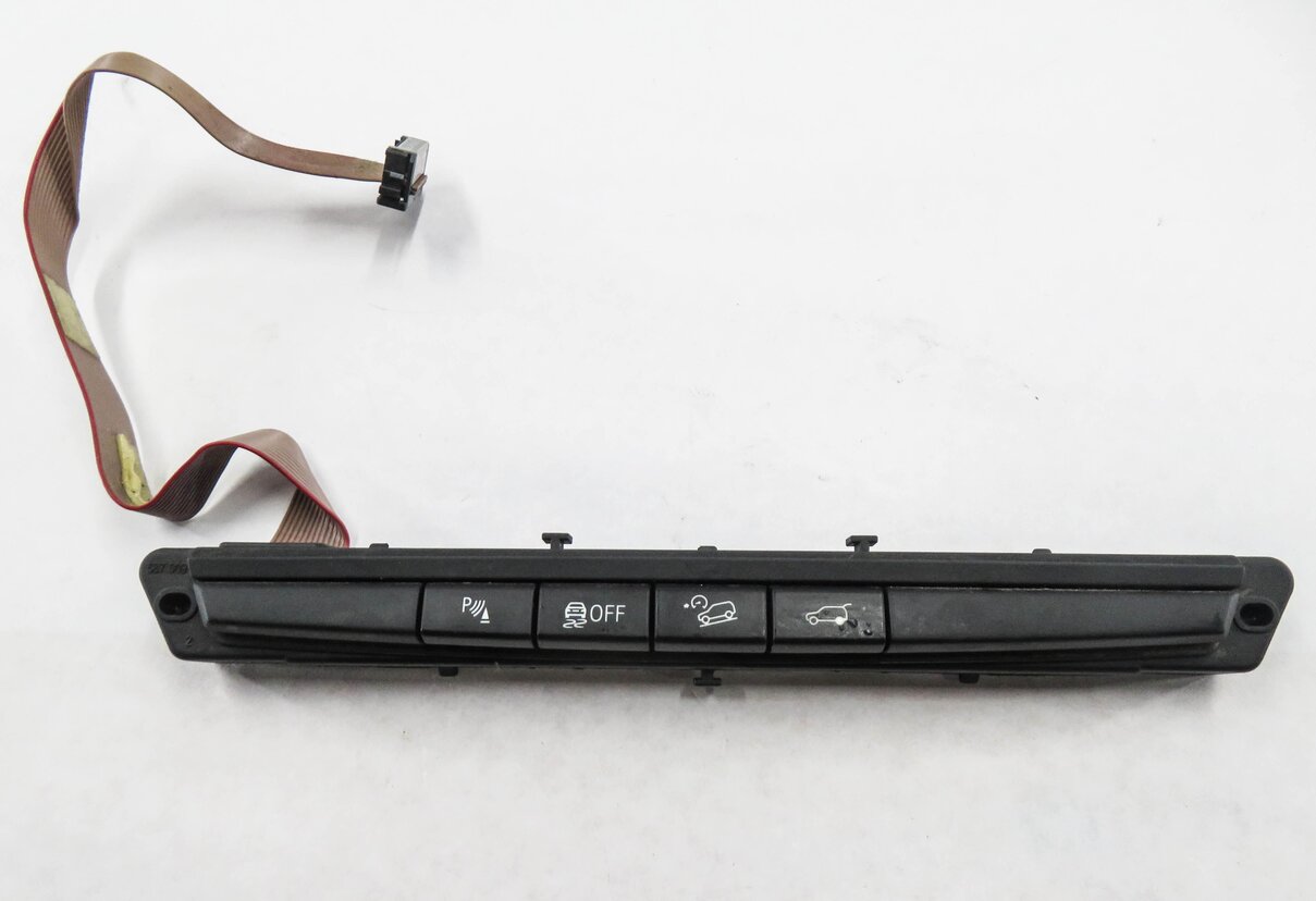 Thumbnail 2: 2012 BMW X5 (E70) TRACTION CONTROL PDC HILL DESCENT TRUNK SWITCH BUTTON PANEL