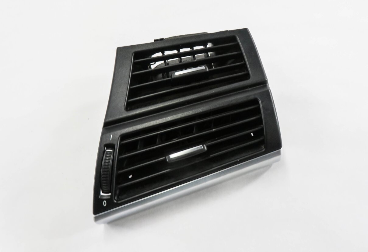 2012 BMW X5 (E70) RIGHT FRONT PASSENGER DASH HEATER A/C AIR VENT