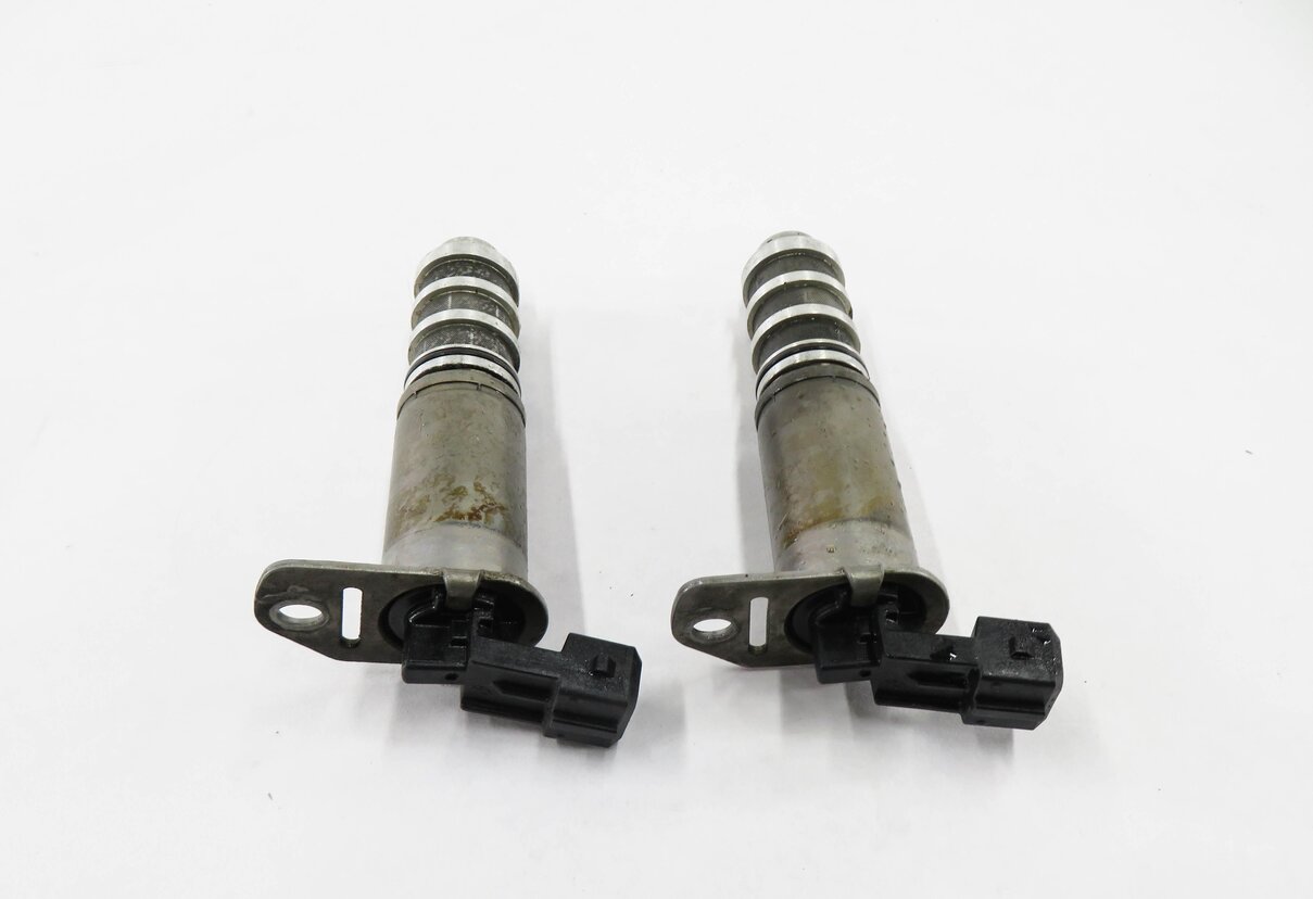 Thumbnail 2: 2012 BMW X5 (E70) 3.0L N55 TURBO ENGINE - VVT VARIABLE VALVE TIMING SOLENOID SET