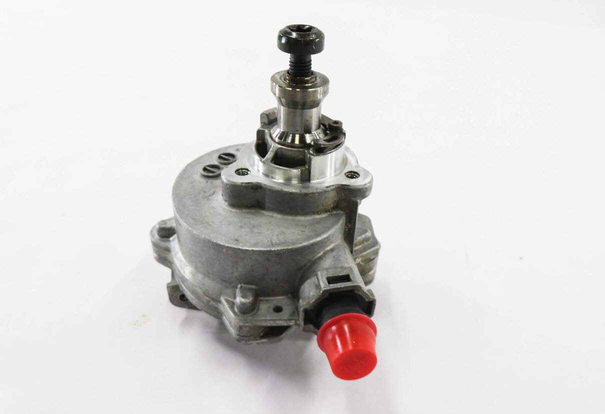 Thumbnail 2: 10-12 BMW 135i 335i 535i 640i X3 X5 X6 (E87 E90 E70) 3.0L N55 BRAKE VACUUM PUMP