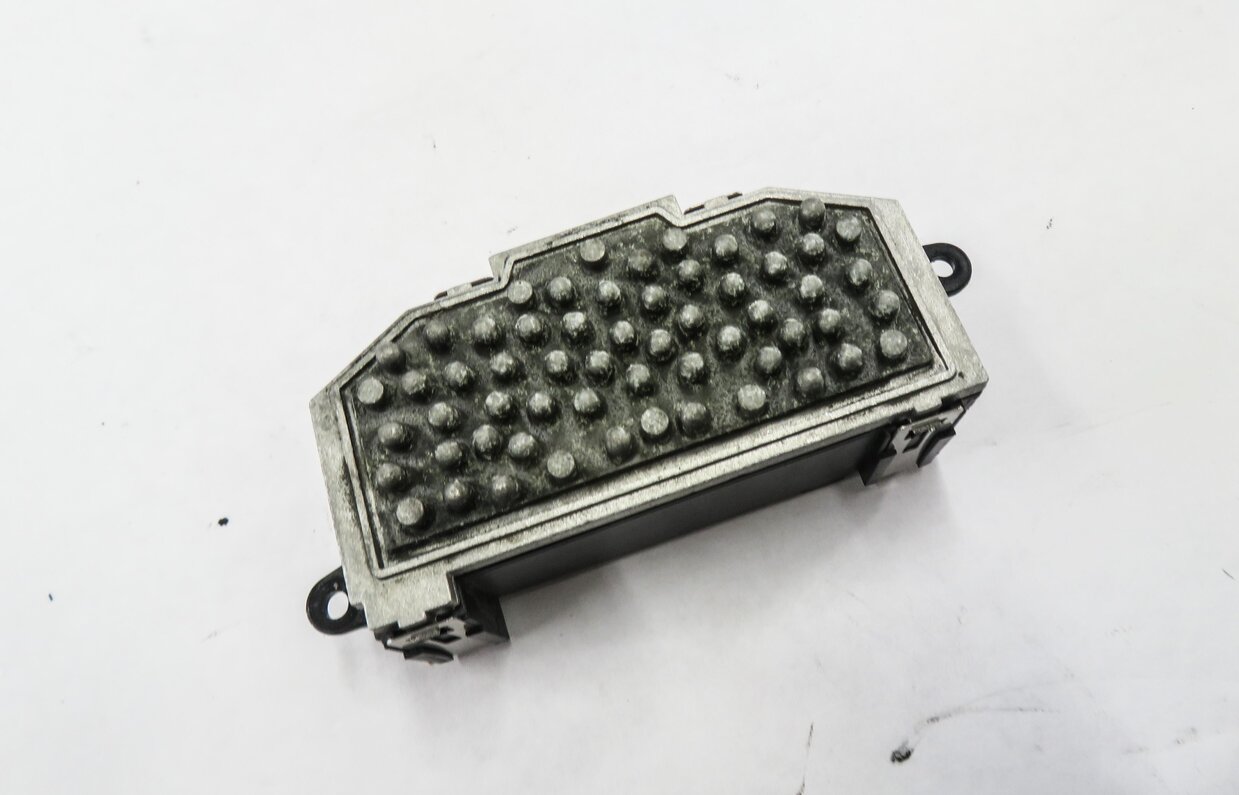 2010 AUDI S4 (B8 8K) FRONT HEATER A/C BLOWER FAN MOTOR SPEED RESISTOR