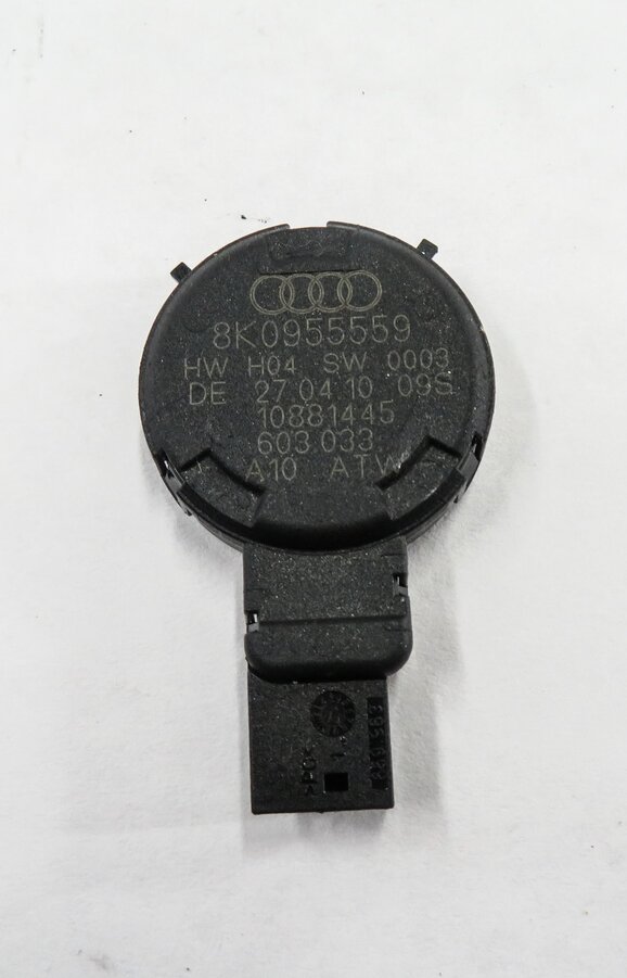 Thumbnail 3: 2010 AUDI S4 (B8 8K) FRONT WINDSHIELD RAIN WATER SOLAR LIGHT SENSOR (RLS)