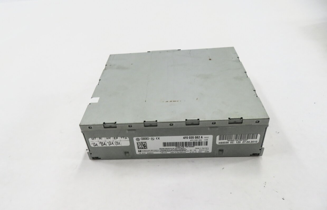 Thumbnail 3: 2010 AUDI S4 (B8 8K) AM/FM RADIO STEREO RECEIVER CONTROL MODULE (HARMAN BECKER)