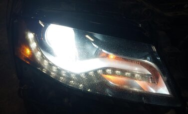 Thumbnail 2: 2009-2012 AUDI A4 S4 (B8 8K) RIGHT - XENON HID HEADLIGHT LIGHT LAMP (NON AFS)