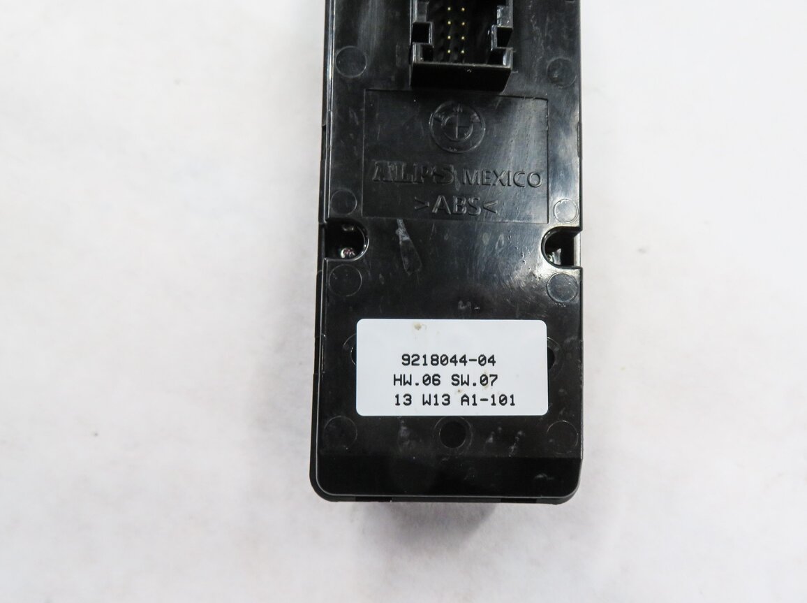 Thumbnail 5: 2007-2014 BMW X5 X5M X6 X6M (E70 / E71) LEFT DRIVER DOOR WINDOW SWITCH (P-FOLD)