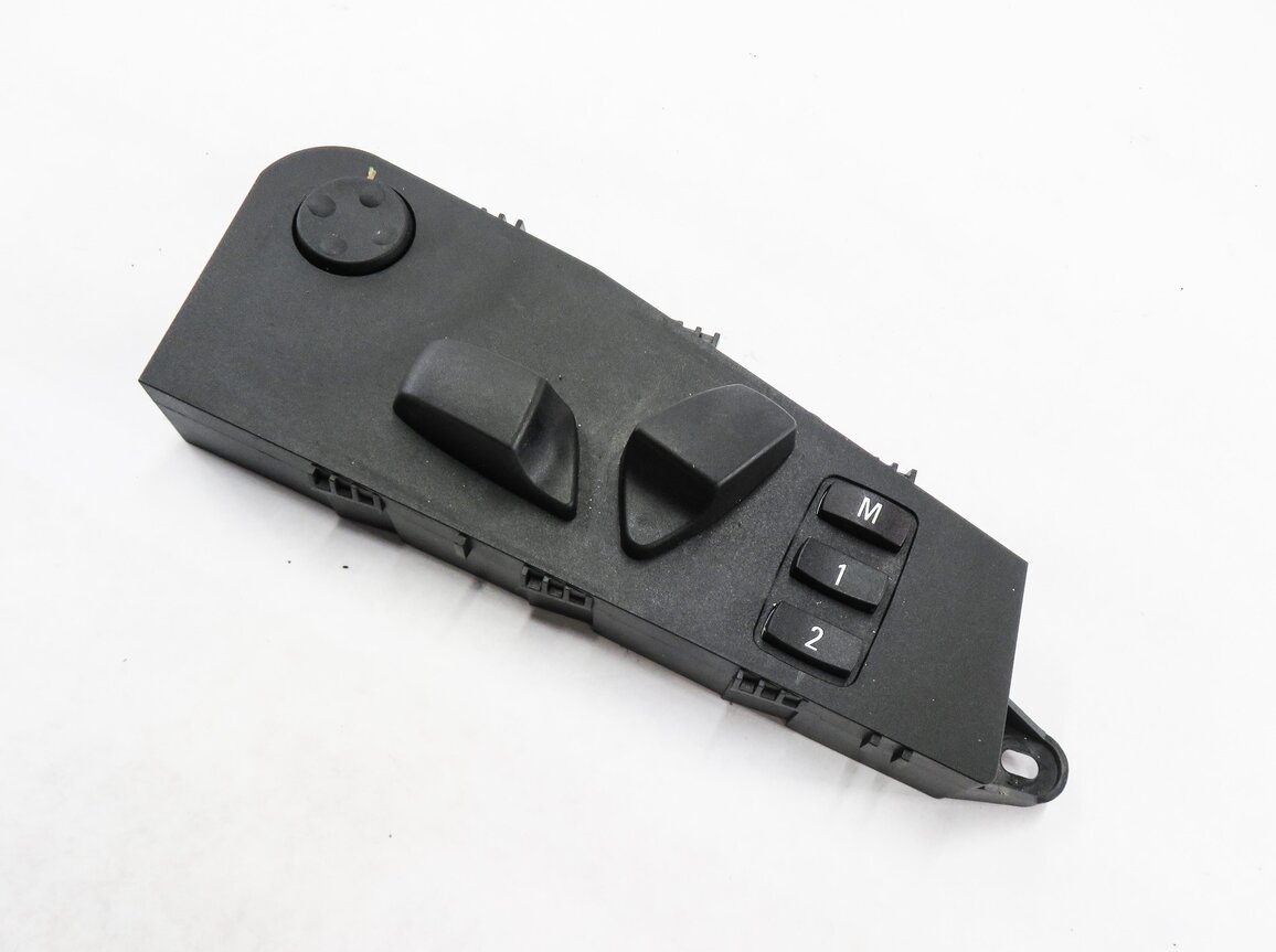 Thumbnail 3: 2013 BMW X5 (E70) LEFT FRONT DRIVER MEMORY SEAT ADJUSTMENT SWITCH BUTTON (BLACK)