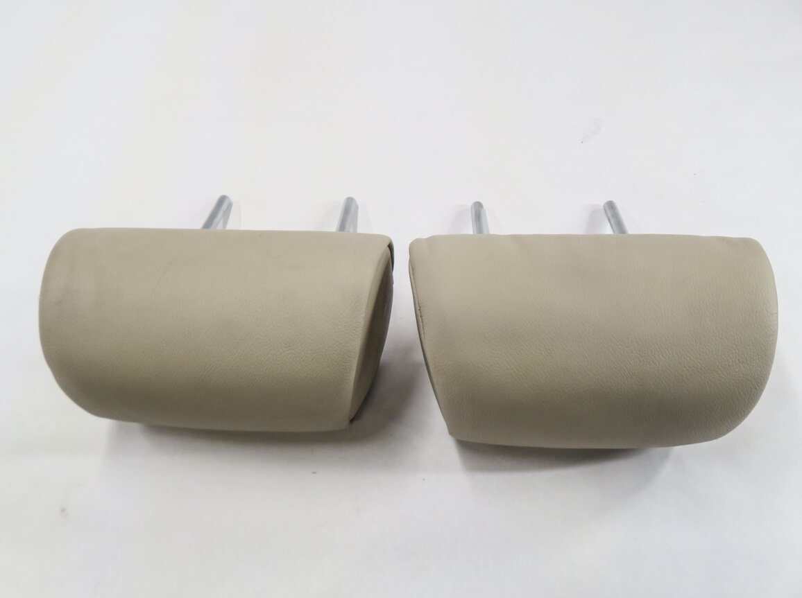 Thumbnail 3: 2013 BMW X5 (E70) REAR 2nd ROW LEFT & RIGHT OUTER HEADRSET SET (OYSTER NEVADA)