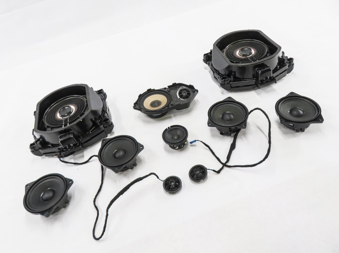 Thumbnail 2: 2013 BMW X5 (E70) RADIO STEREO SPEAKER SET-10