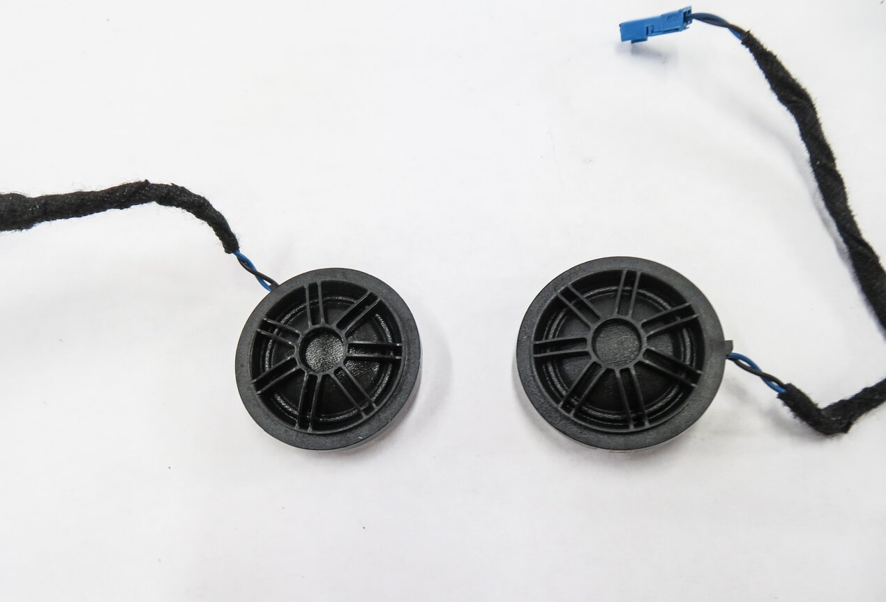 Thumbnail 8: 2013 BMW X5 (E70) RADIO STEREO SPEAKER SET-10