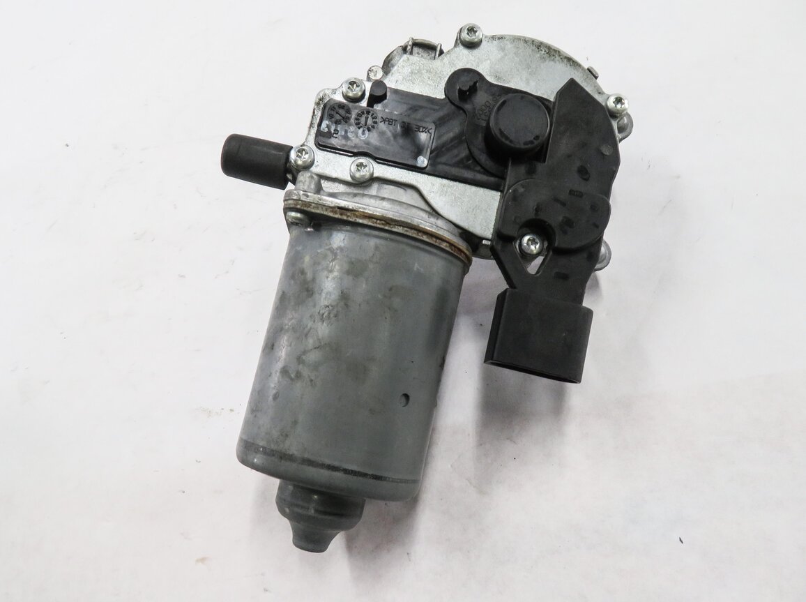 2007-2014 BMW X5 X5M X6 X6M (E70 E71) FRONT WINDSHIELD WIPER MOTOR