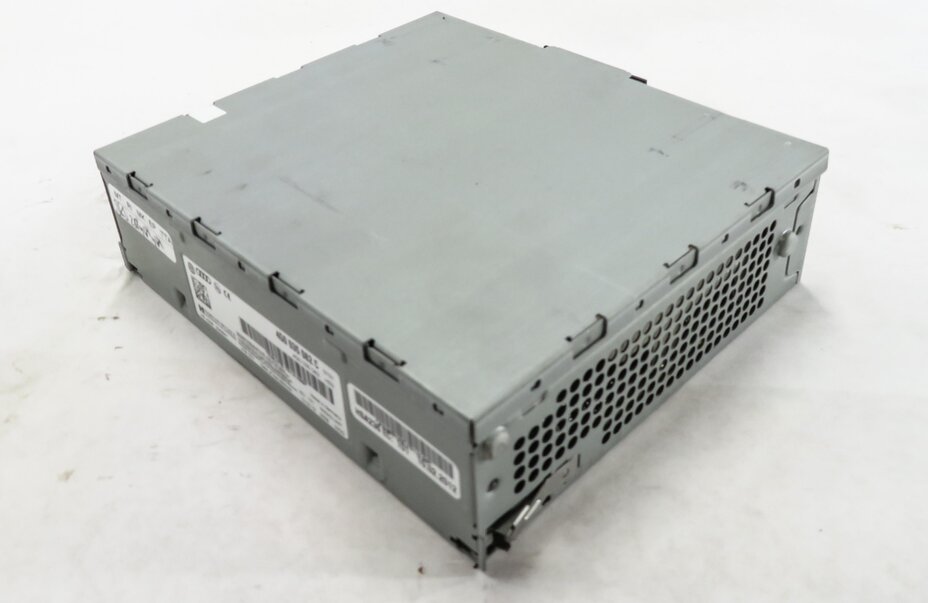 Thumbnail 2: 2012 AUDI A6 (C7) AM/FM RADIO STEREO RECEIVER MODULE