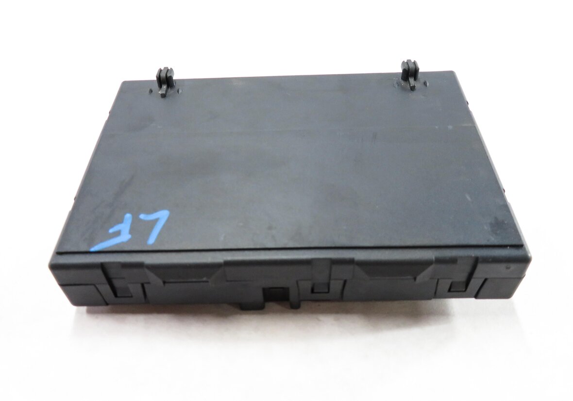 Thumbnail 4: 2012 AUDI A6 (C7) LEFT FRONT DRIVER MEMORY SEAT CONTROL MODULE