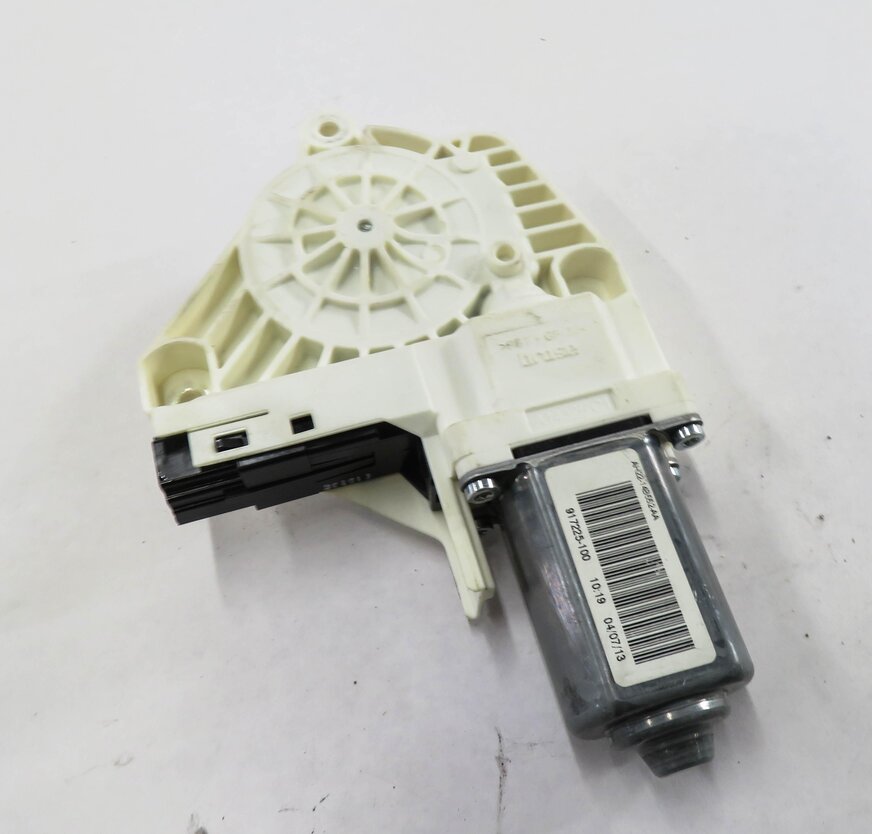 2010-2016 LR4 RANGE ROVER SPORT (L320) RIGHT FRONT PASSENGER POWER WINDOW MOTOR