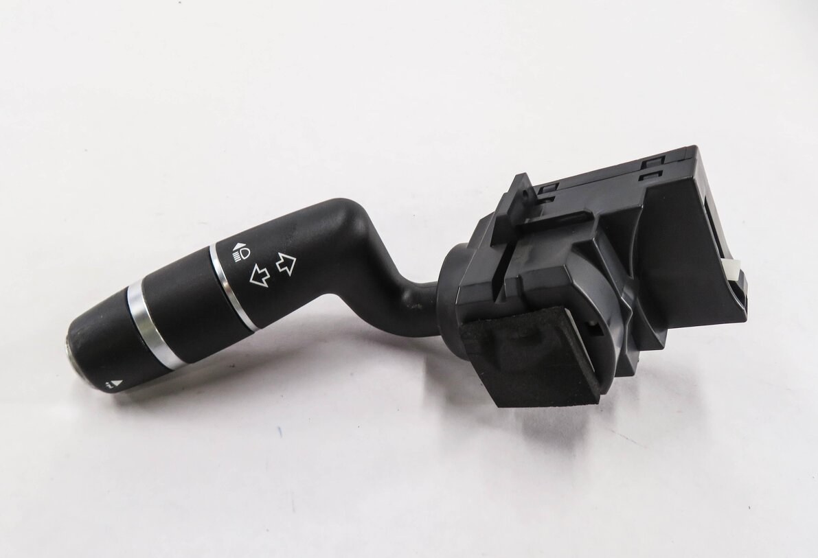 Thumbnail 2: 2012-2016 LAND ROVER LR4 - RANGE ROVER SPORT (L320) COLUMN TURN SIGNAL SWITCH