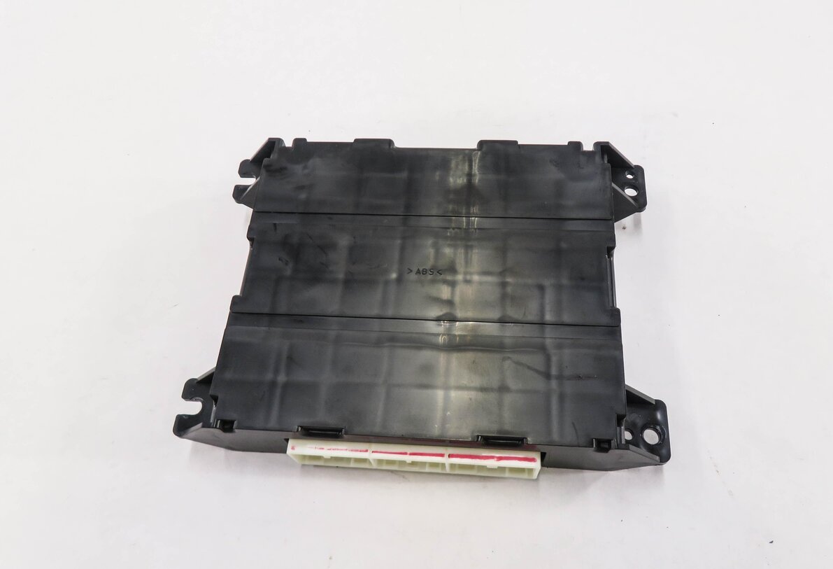Thumbnail 2: 2013 LAND ROVER LR4 - HVAC HEATER A/C CLIMATE CONTROL MODULE CAN-BUS