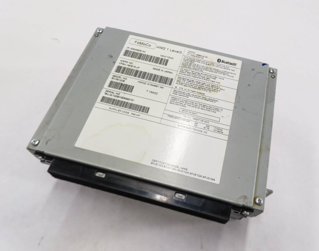 2012-2013 LAND ROVER LR4 AM/FM CD NAVIGATION RADIO STEREO RECEIVER